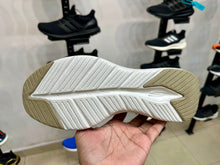Load image into Gallery viewer, Skechers Vapor Foam Slip Ons
