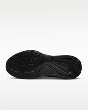 Load image into Gallery viewer, Nike Structure 26 (HJ1102-001)
