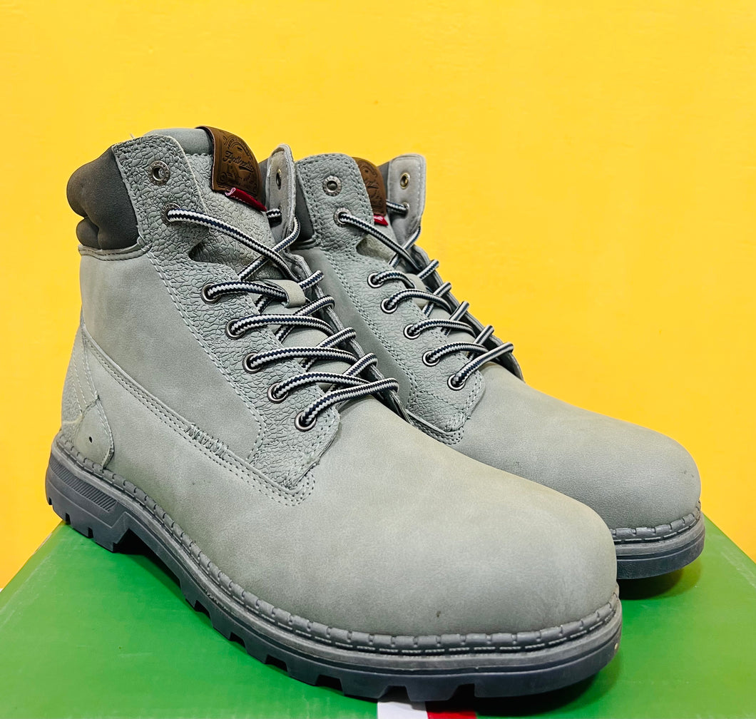Carrera Lace Up Boot - (005)