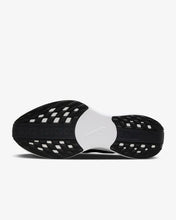 Load image into Gallery viewer, Nike Pegasus Plus
