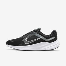 Load image into Gallery viewer, NIKE QUEST 5
