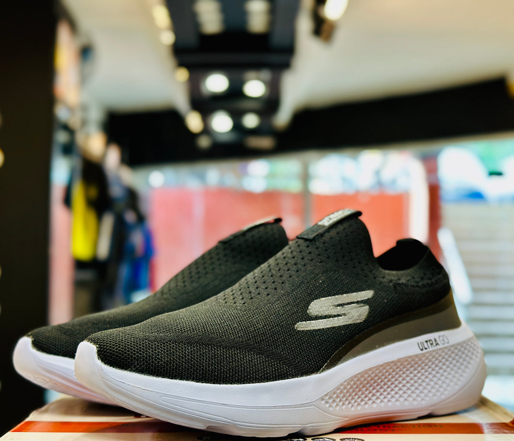 Skechers GO RUN Elevate - Upraise