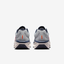 Load image into Gallery viewer, Nike Winflo 11
