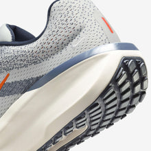 Load image into Gallery viewer, Nike Winflo 11
