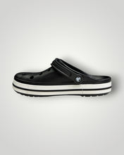 Load image into Gallery viewer, Crocs Bayaband Clogs - Unisex
