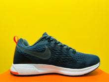 Load image into Gallery viewer, Nike Air Zoom Pegasus 34

